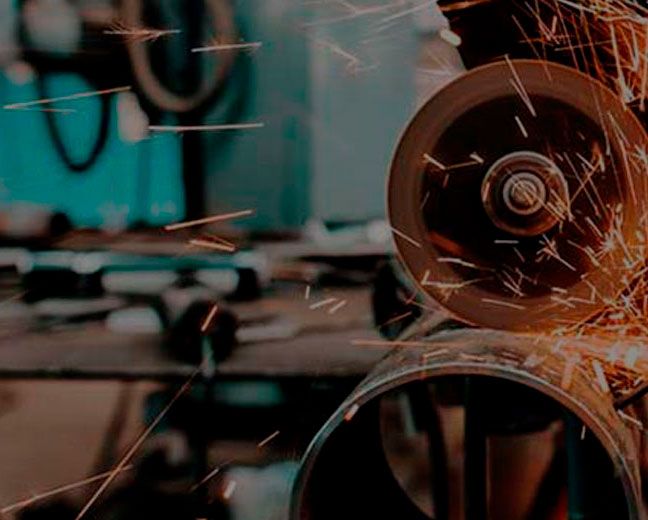 Movimentação de equipamentos industriais